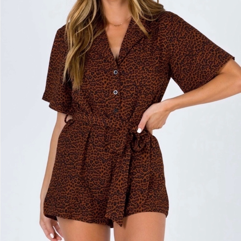 Cheetah / Leopard Print Princess Polly Romper Size US 4